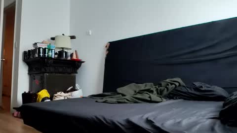 bigtopcircus online show from October 15, 2025, 7:03 pm