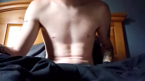 Snapshot of bigwhited2115 chatting on December 26, 2024, 9:47 pm Onlyfans redheadedwhitedick online show from December 26, 2024, 9:47 pm