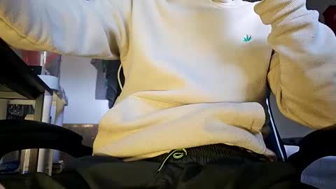 Snapshot of bigwhited2115 chatting on November 15, 2025, 7:54 pm Onlyfans redheadedwhitedick online show from November 15, 2025, 7:54 pm