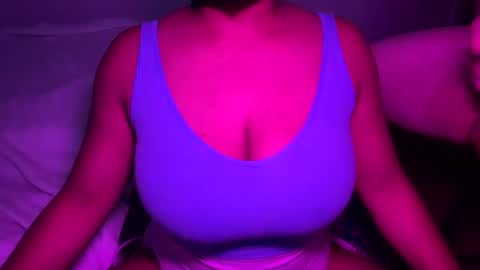 Snapshot of bigwilly624969 chatting on July 13, 2026, 7:22 am bigwilly624969 online show from July 13, 2026, 7:22 am
