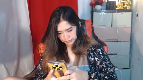 bilat tinax online show from October 2, 2025, 8:21 am