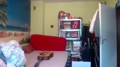 Snapshot of bilderbuchpenis2025 chatting on December 18, 2025, 2:23 pm bilderbuchpenis2025 online show from December 18, 2025, 2:23 pm