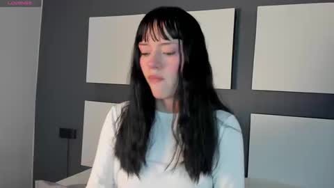 bilie__eilish online show from March 12, 2026, 1:39 pm