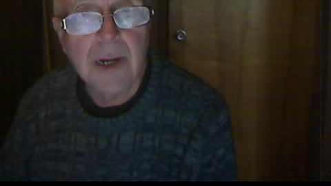 Snapshot of bill_25061 chatting on December 28, 2024, 5:57 pm bill_25061 online show from December 28, 2024, 5:57 pm