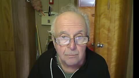 Snapshot of bill_25061 chatting on February 23, 2026, 6:49 pm bill_25061 online show from February 23, 2026, 6:49 pm