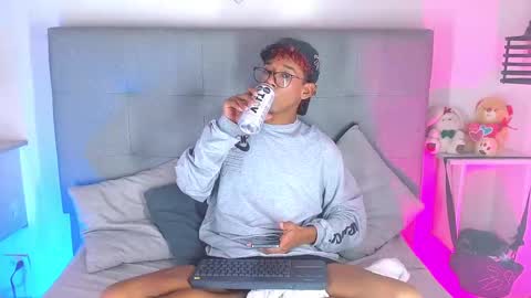 B-I-L-L-I-E 3 online show from September 29, 2025, 7:35 am