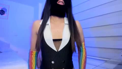 billie online show from December 5, 2024, 4:12 pm