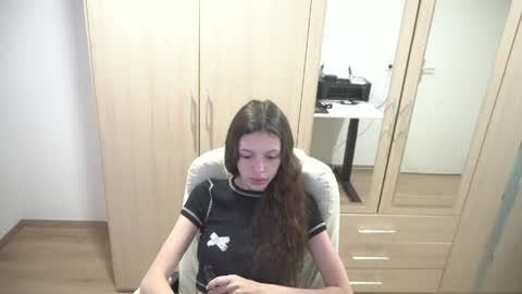 billy1love online show from April 1, 2026, 1:06 am