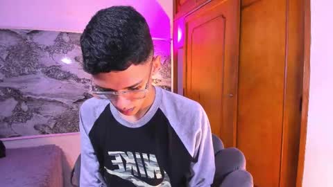 Sam online show from February 1, 2026, 12:48 pm