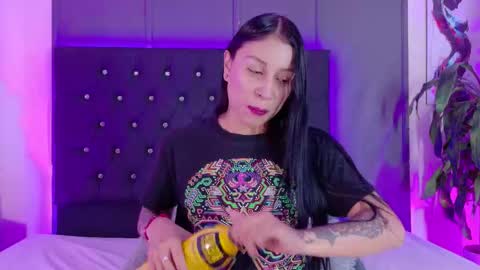 Billie online show from September 22, 2025, 8:44 pm