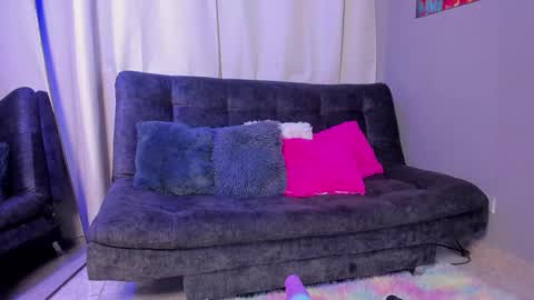 Billie online show from October 4, 2025, 8:07 pm