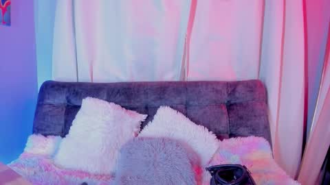 Billie online show from November 19, 2025, 7:47 pm