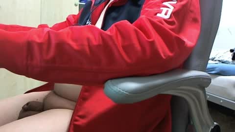 Snapshot of bilove222 chatting on December 5, 2024, 4:23 pm bilove222 online show from December 5, 2024, 4:23 pm