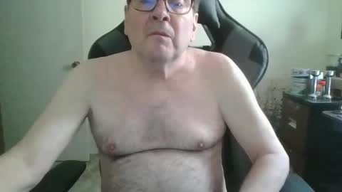 Bink195234 online show from April 27, 2026, 5:44 pm