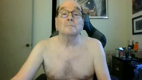 Snapshot of bink195234 chatting on June 5, 2026, 3:40 pm Bink195234 online show from June 5, 2026, 3:40 pm