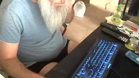 Snapshot of biparislove chatting on July 26, 2026, 10:22 am BigDick online show from July 26, 2026, 10:22 am
