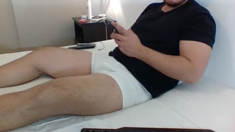 bisex_argen online show from September 9, 2025, 2:22 am