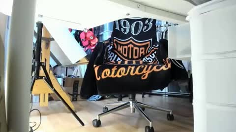 Snapshot of bisexualjay chatting on October 23, 2025, 12:04 pm bisexualjay online show from October 23, 2025, 12:04 pm