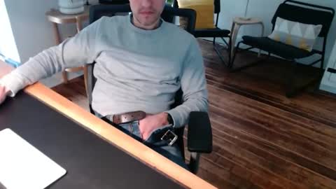 bisexy_man online show from March 4, 2026, 3:40 pm