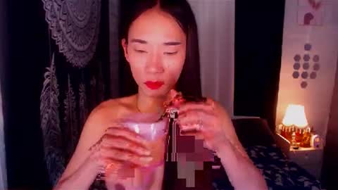 Snapshot of bitch_destroyer chatting on February 25, 2025, 6:53 pm EVA online show from February 25, 2025, 6:53 pm