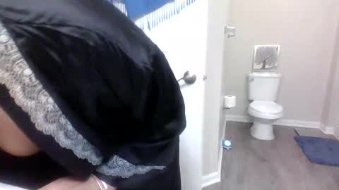 bj4290 online show from September 16, 2025, 4:19 pm