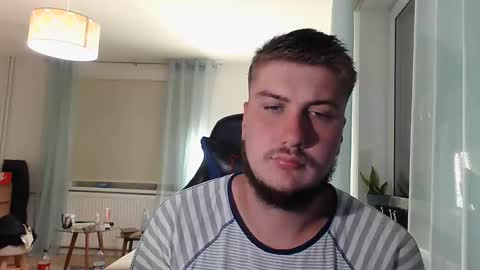 bjguyhugecock online show from June 10, 2026, 10:08 pm
