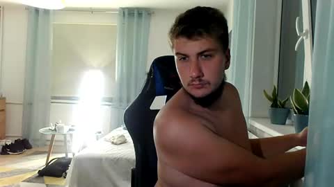 bjguyhugecock online show from August 2, 2026, 11:36 pm