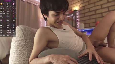 Snapshot of bl_cos chatting on November 21, 2025, 5:39 am Biel online show from November 21, 2025, 5:39 am