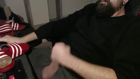 black_beard_slides online show from October 13, 2025, 3:01 pm