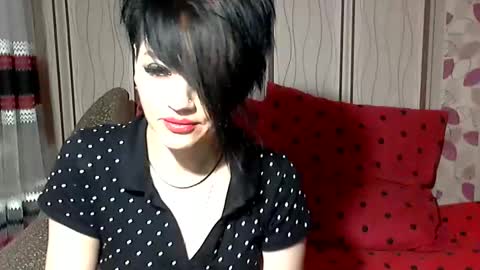 black_hot_01 online show from December 3, 2024, 7:21 am