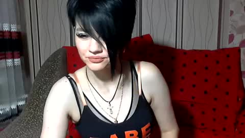 black_hot_01 online show from December 7, 2024, 6:32 am