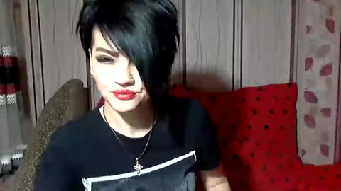 black_hot_01 online show from December 11, 2024, 5:21 am