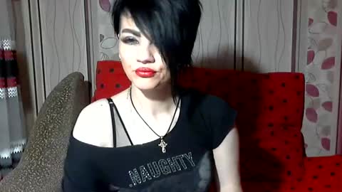 black_hot_01 online show from December 24, 2024, 4:22 am