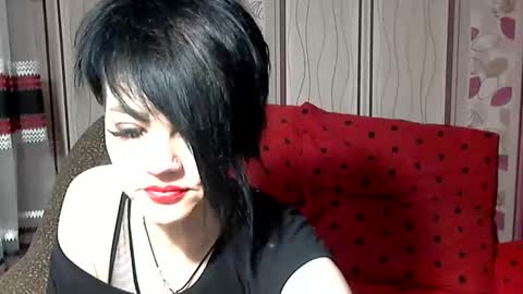 black_hot_01 online show from December 25, 2024, 8:07 am