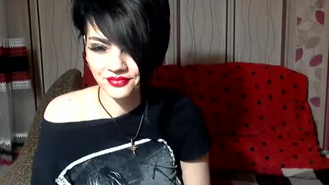 black_hot_01 online show from December 29, 2024, 11:29 pm