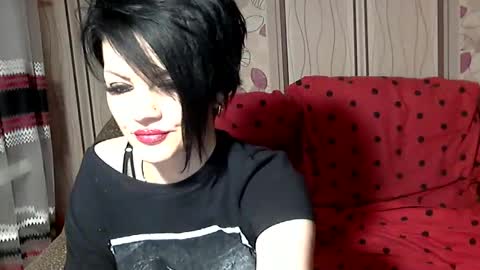 black_hot_01 online show from January 23, 2025, 7:11 am