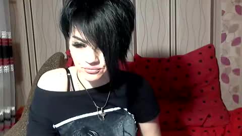 black_hot_01 online show from January 29, 2025, 9:55 am