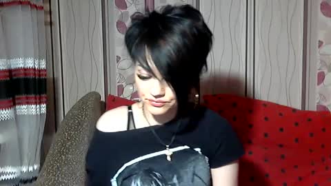 black_hot_01 online show from February 6, 2025, 5:14 am