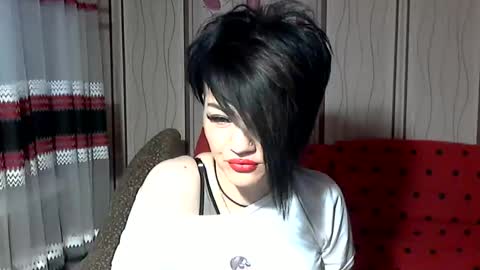 black_hot_01 online show from March 6, 2025, 4:52 am