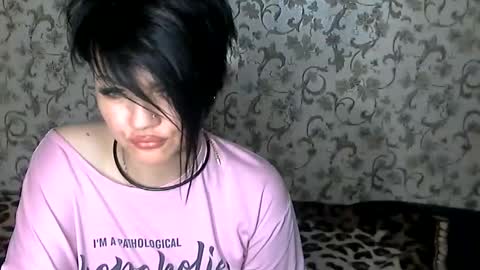 black_hot_01 online show from September 30, 2025, 12:48 am