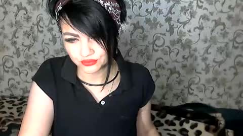 black_hot_01 online show from October 1, 2025, 4:29 am