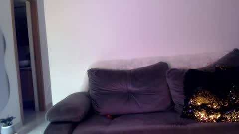 luisa  online show from July 25, 2026, 3:42 pm
