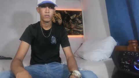 Snapshot of black_leather777 chatting on August 3, 2026, 12:20 am black_leather777 online show from August 3, 2026, 12:20 am