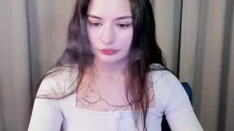 Snapshot of black_pant3r chatting on December 19, 2024, 2:45 am Mon Mon online show from December 19, 2024, 2:45 am