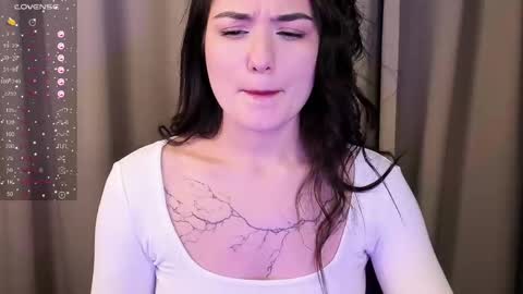 Snapshot of black_pant3r chatting on December 29, 2024, 5:53 am Mon Mon online show from December 29, 2024, 5:53 am