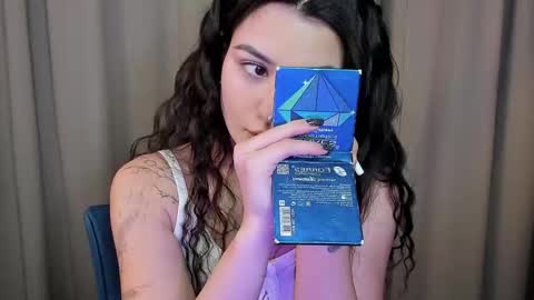 Snapshot of black_pant3r chatting on January 5, 2025, 2:38 am Mon Mon online show from January 5, 2025, 2:38 am