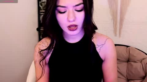 Snapshot of black_pant3r chatting on January 29, 2025, 3:01 am Mon Mon online show from January 29, 2025, 3:01 am