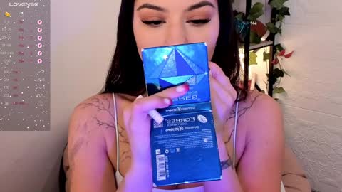 Snapshot of black_pant3r chatting on February 7, 2025, 2:40 am Mon Mon online show from February 7, 2025, 2:40 am