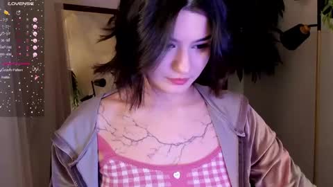 Snapshot of black_pant3r chatting on February 8, 2025, 8:20 am Mon Mon online show from February 8, 2025, 8:20 am