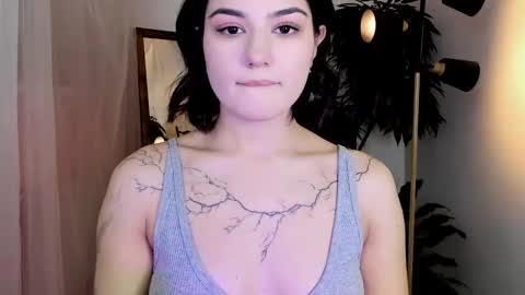 Snapshot of black_pant3r chatting on March 9, 2025, 2:39 am Mon Mon online show from March 9, 2025, 2:39 am